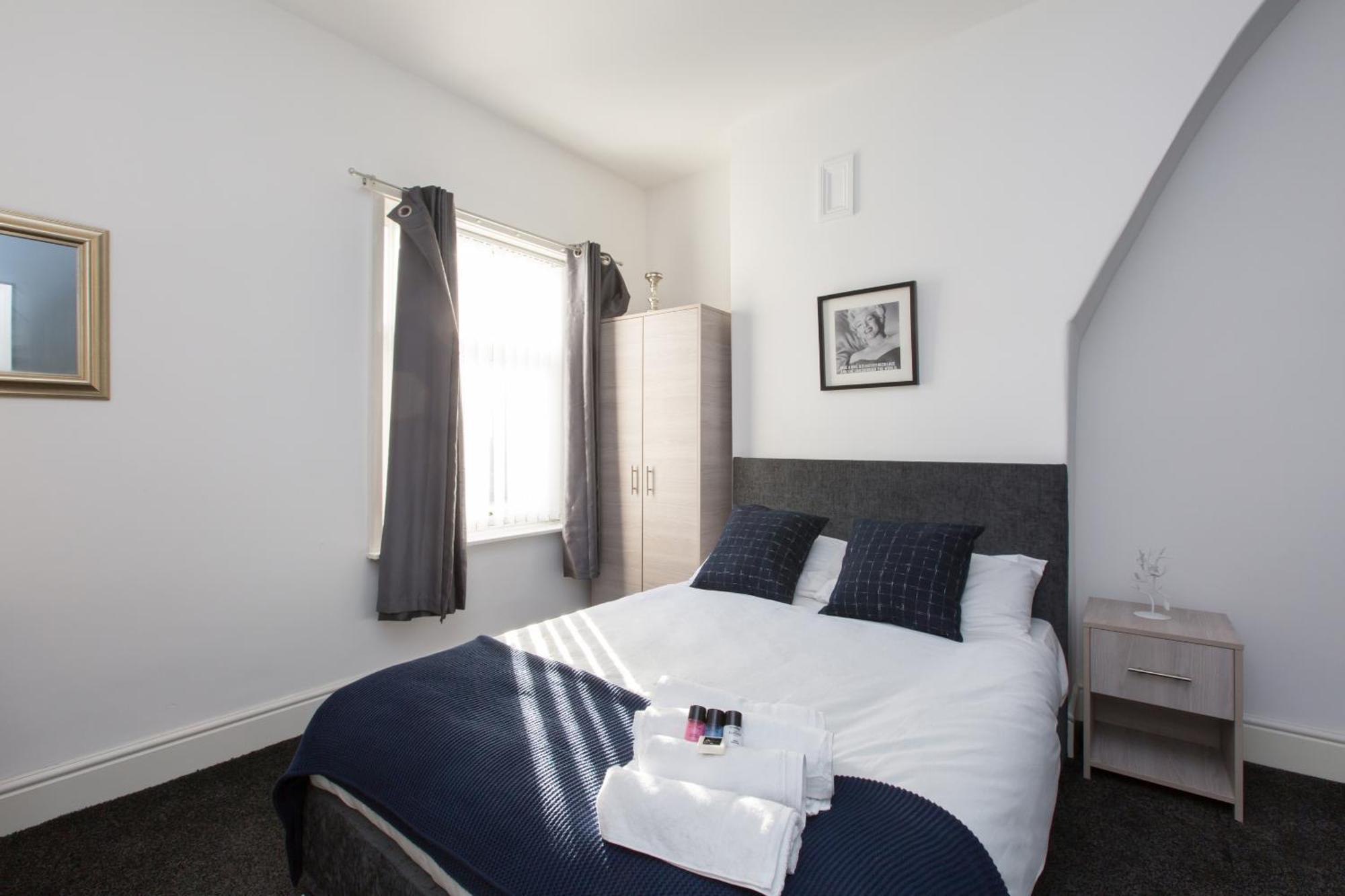 Townhouse @ Corporation Street Stoke Bed & Breakfast Bilik gambar